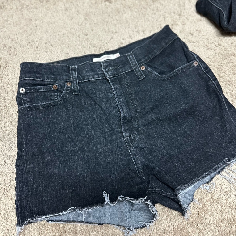 Black Levi High waist short